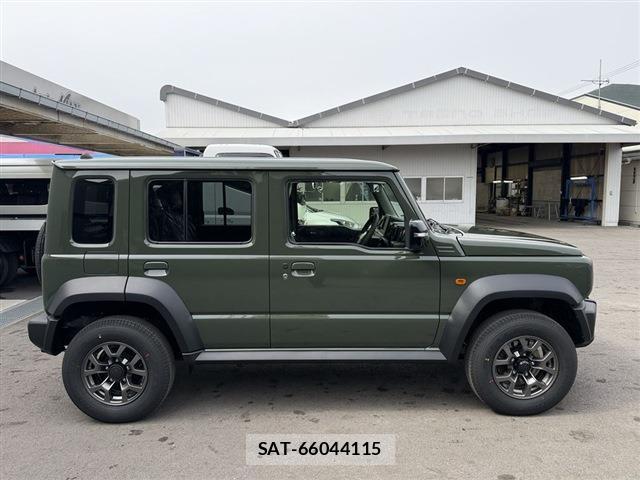 Suzuki JIMNY 2026-02 8010841-3