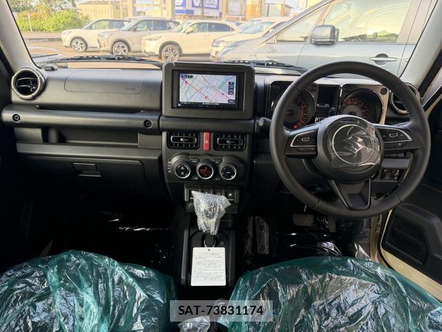 Suzuki JIMNY 2025-04 8010847-6