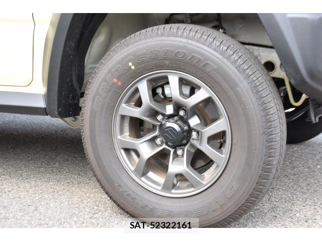 Suzuki JIMNY 2025-04 8010909-4