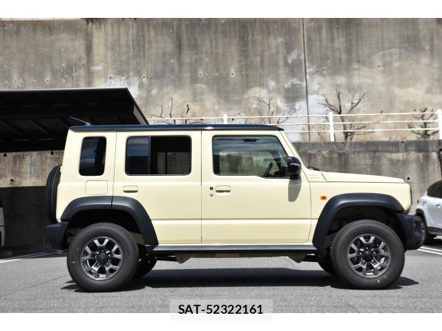 Suzuki JIMNY 2025-04 8010909-7