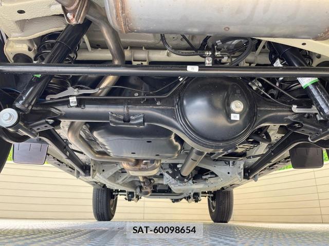Suzuki JIMNY 2026-03 8011094-18