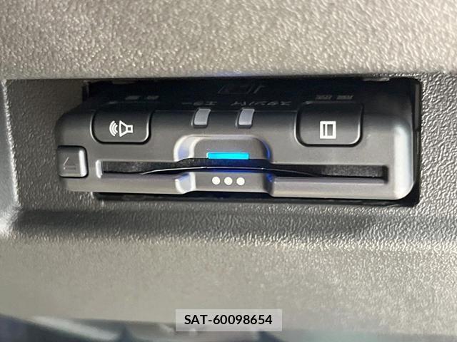 Suzuki JIMNY 2026-03 8011094-3