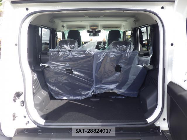 Suzuki JIMNY 2026-06 8011666-12