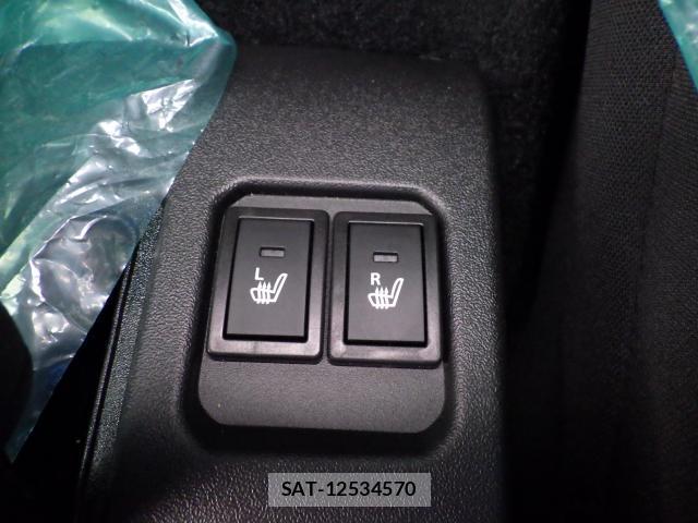 Suzuki JIMNY 2026-06 8011668-15
