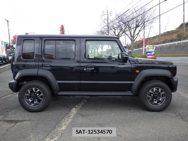 Suzuki JIMNY 2026-06 8011668-4