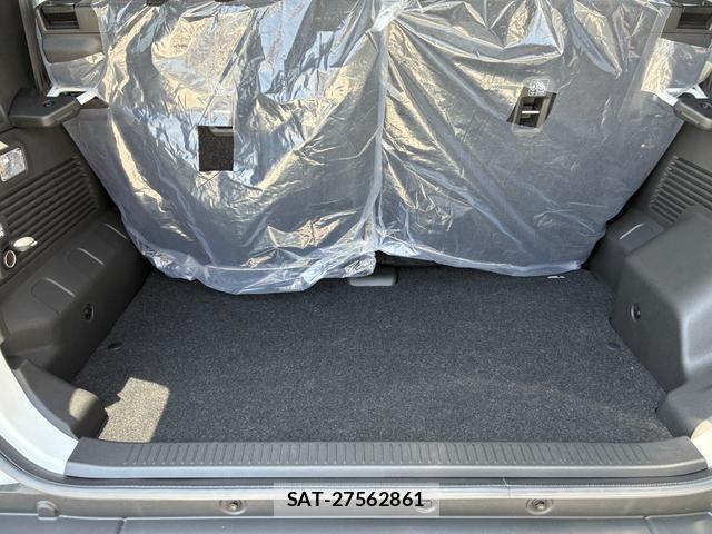Suzuki JIMNY 2025-06 8011747-7