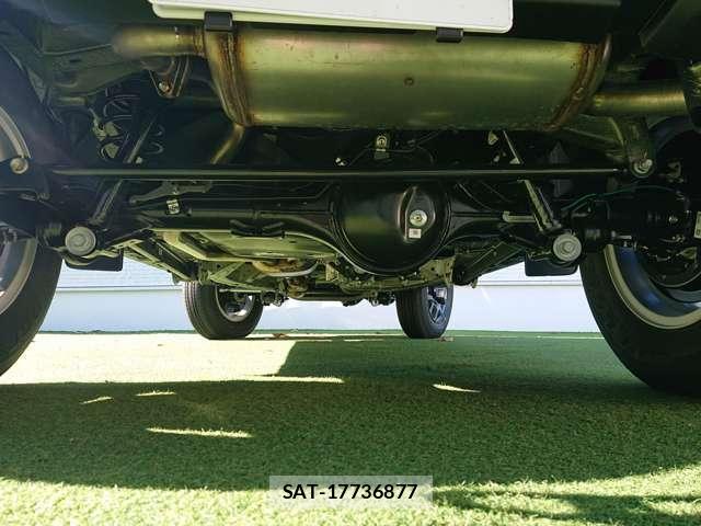 Suzuki JIMNY 2025-10 8011760-8