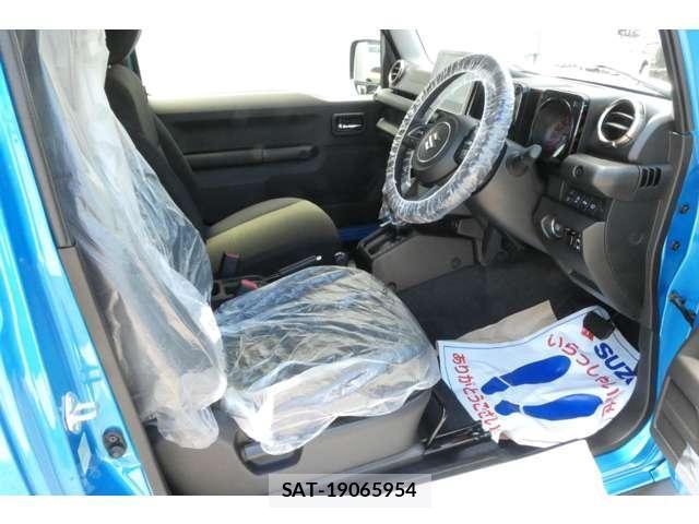 Suzuki JIMNY SIERRA 2026-07 8010371-11
