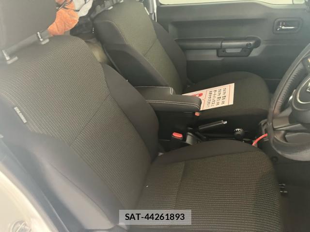 Suzuki JIMNY 2025-06 8005367-16