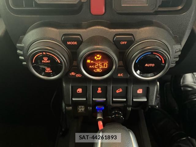 Suzuki JIMNY 2025-06 8005367-17