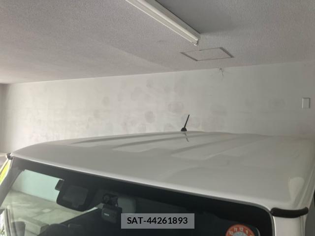 Suzuki JIMNY 2025-06 8005367-4