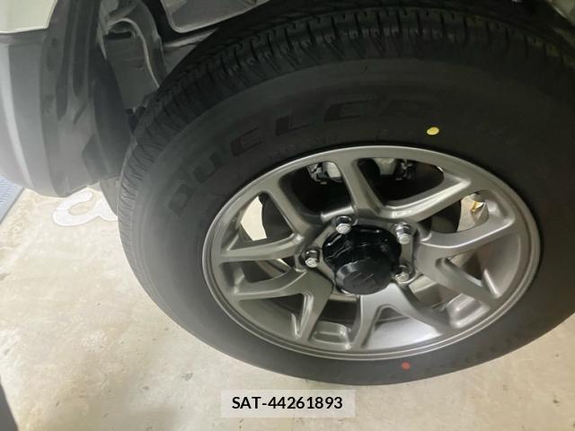 Suzuki JIMNY 2025-06 8005367-7