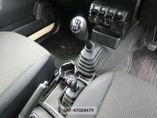 Suzuki JIMNY 2023-10 8005497-5