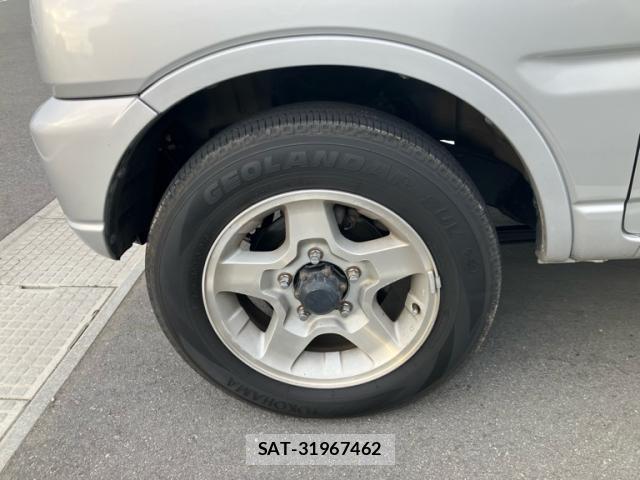 Suzuki JIMNY 1999-01 8009433-13
