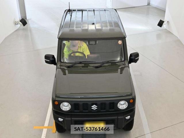 Suzuki JIMNY 2025-06 8009802-6