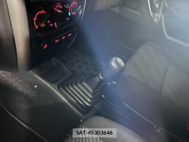 Suzuki JIMNY 2016-04 7817296-13