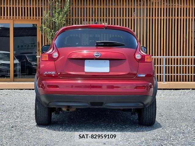 Nissan JUKE 2013-06 8009885-10