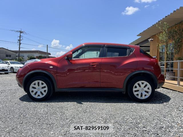 Nissan JUKE 2013-06 8009885-3
