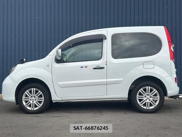 Renault KANGOO 2011-04 8012141-5