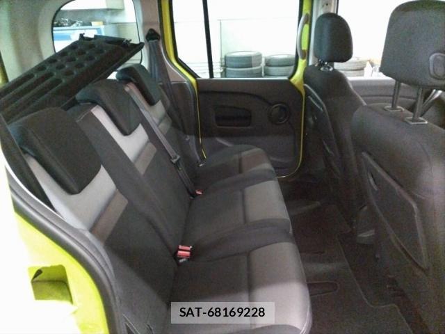 Renault KANGOO 2020-08 8010273-3