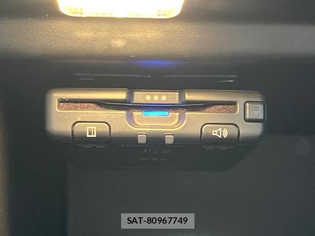 Renault KANGOO 2023-09 8011540-5