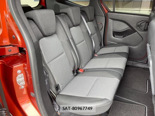 Renault KANGOO 2023-09 8011540-8