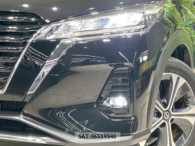Nissan KICKS 2021-06 8006009-11