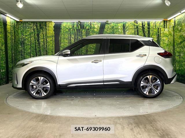 Nissan KICKS 2022-02 8008660-16