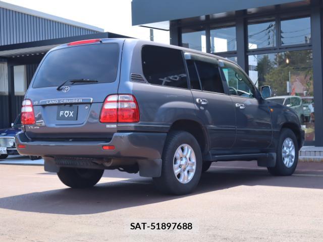 Toyota LAND CRUISER 2004-01 8003079-1