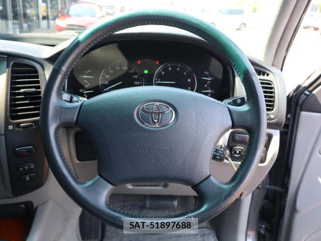 Toyota LAND CRUISER 2004-01 8003079-16