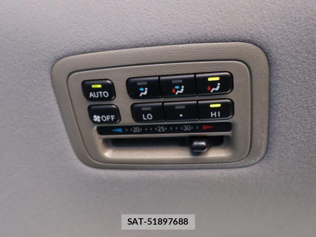 Toyota LAND CRUISER 2004-01 8003079-8