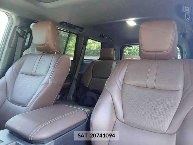 Toyota Land Cruiser 250 2024-06 8003585-11