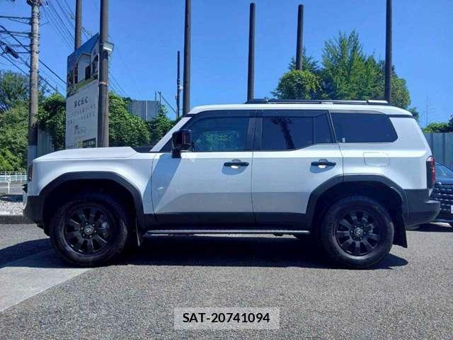 Toyota Land Cruiser 250 2024-06 8003585-2