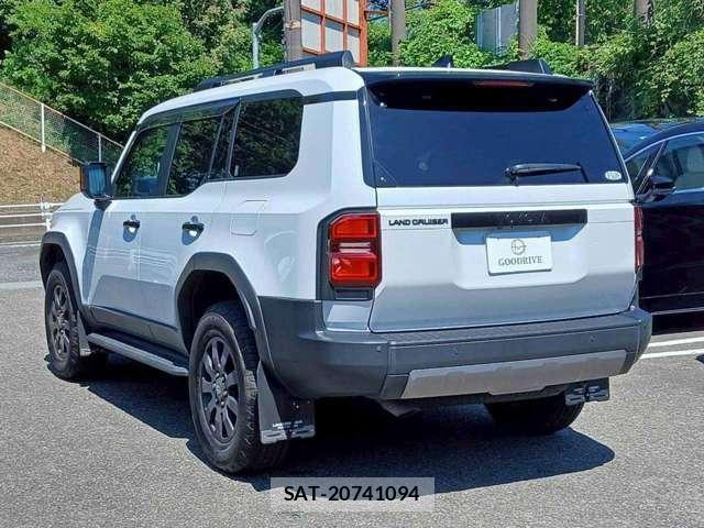 Toyota Land Cruiser 250 2024-06 8003585-5