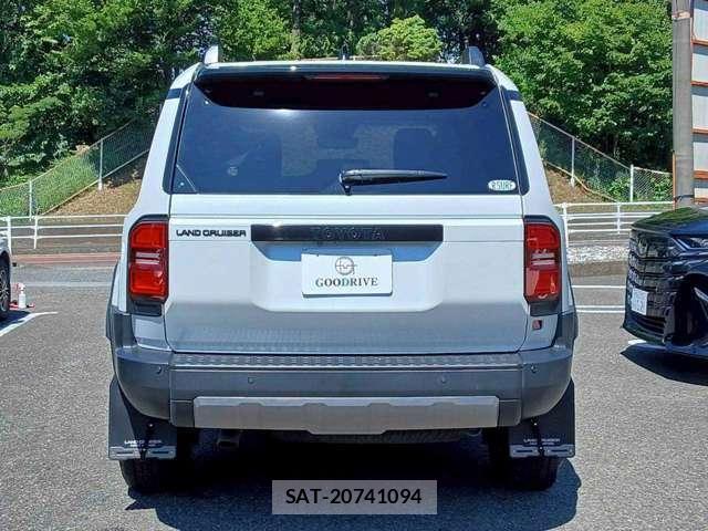 Toyota Land Cruiser 250 2024-06 8003585-6