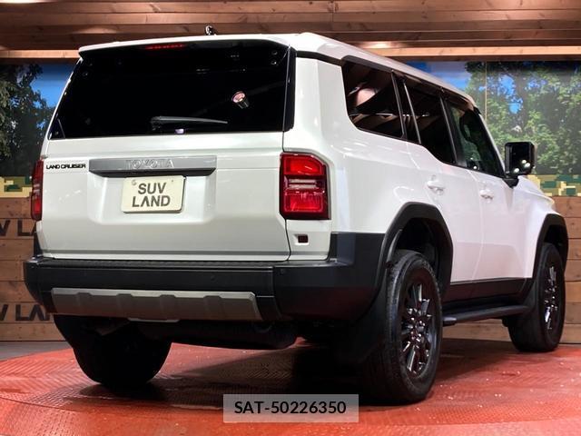 Toyota Land Cruiser 250 2024-09 8003890-17