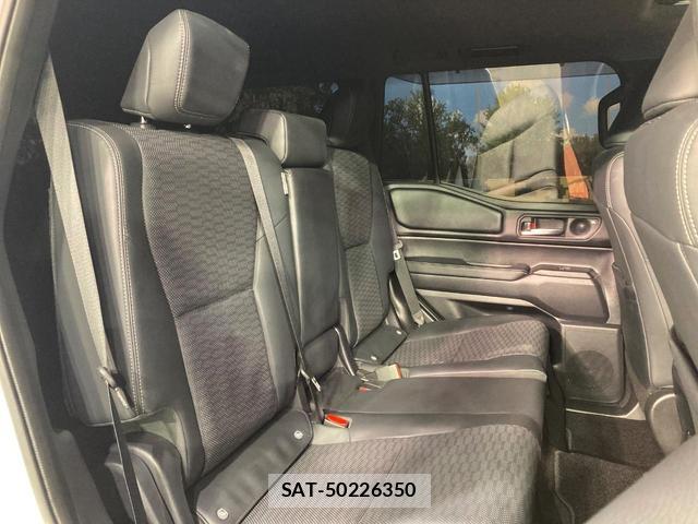 Toyota Land Cruiser 250 2024-09 8003890-8