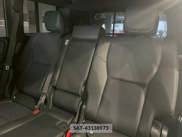 Toyota Land Cruiser 250 2025-03 8007133-16