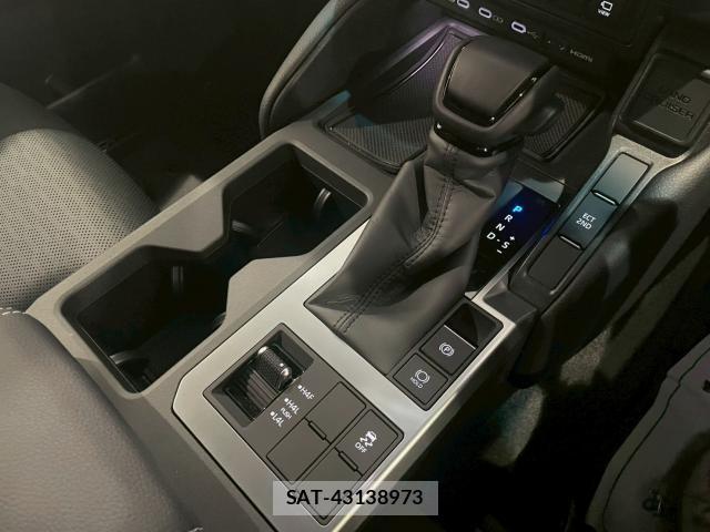 Toyota Land Cruiser 250 2025-03 8007133-9