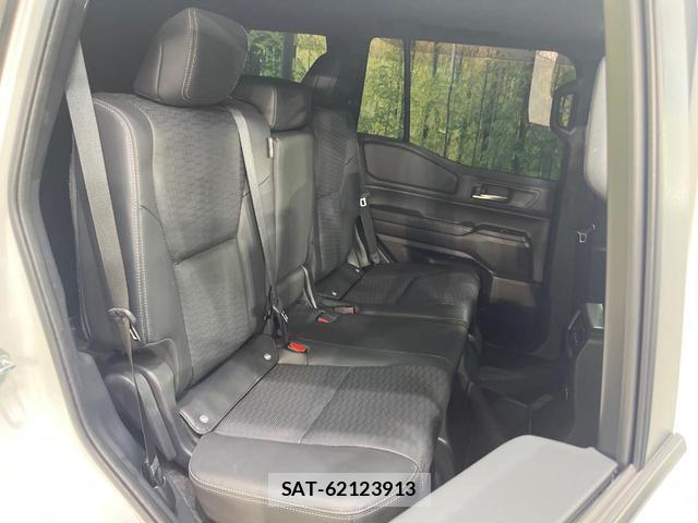 Toyota Land Cruiser 250 2024-09 8009626-8