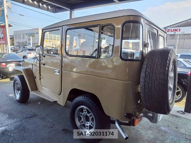 Toyota LAND CRUISER 1981 8011275-7