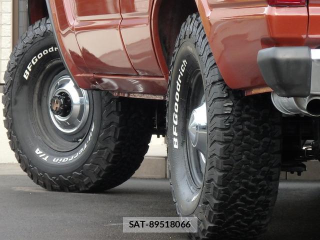 Toyota LAND CRUISER 1987-02 8008352-14
