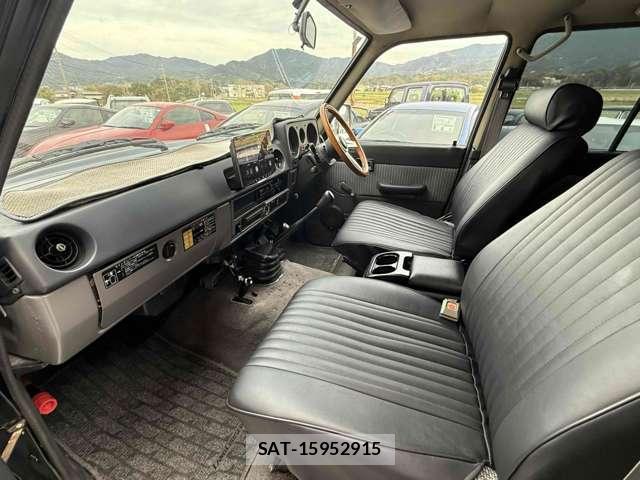 Toyota LAND CRUISER 1985-10 8011212-8