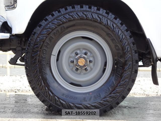 Toyota LAND CRUISER 1984-11 8012511-12