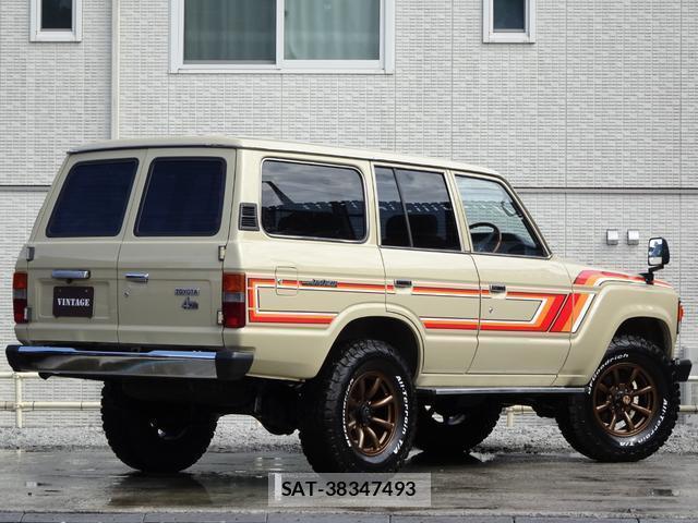 Toyota LAND CRUISER 1987-11 8012512-11
