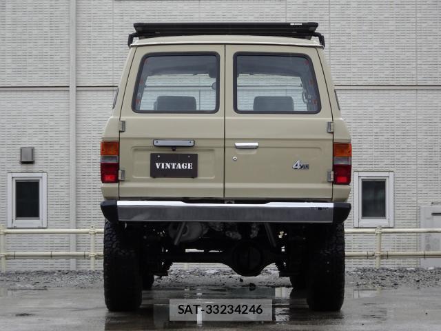 Toyota LAND CRUISER 1988-01 8012513-9