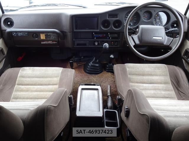 Toyota LAND CRUISER 1989-08 8012520-2