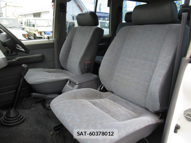 Toyota Land Cruiser 70 1999-10 8006808-5