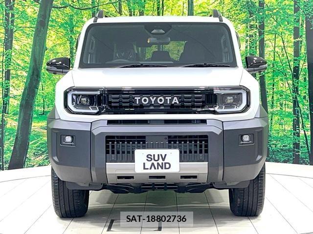 Toyota Land Cruiser FJ 2026-06 8004891-13
