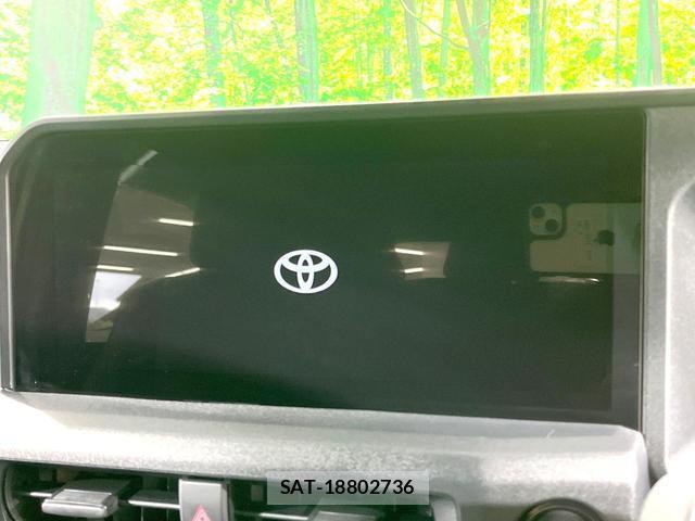 Toyota Land Cruiser FJ 2026-06 8004891-2